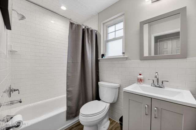 15 Mccoy Avenue, Metuchen, NJ 08840