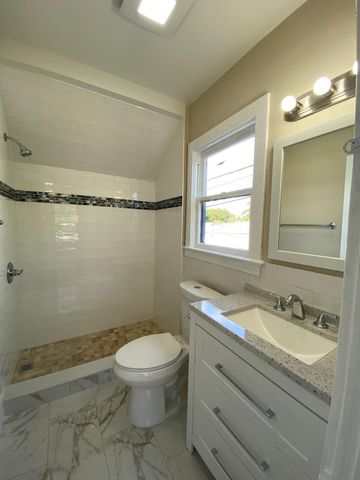 203 Foresteria Drive 1, Lake Park, FL 33403