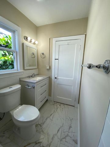 203 Foresteria Drive 1, Lake Park, FL 33403