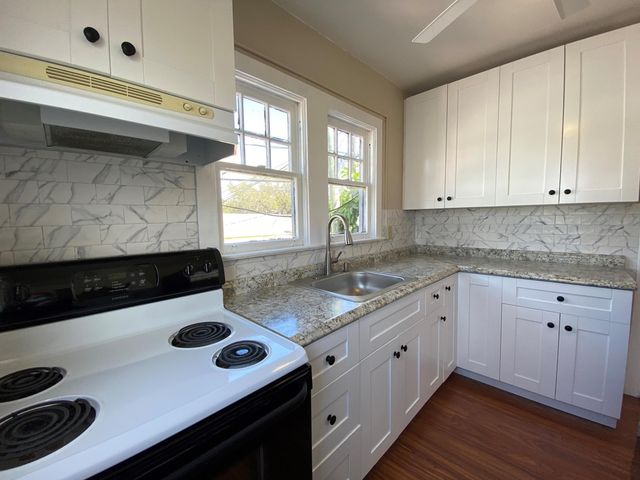 203 Foresteria Drive 1, Lake Park, FL 33403