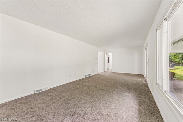 460 Long Street, Amherst, OH 44001