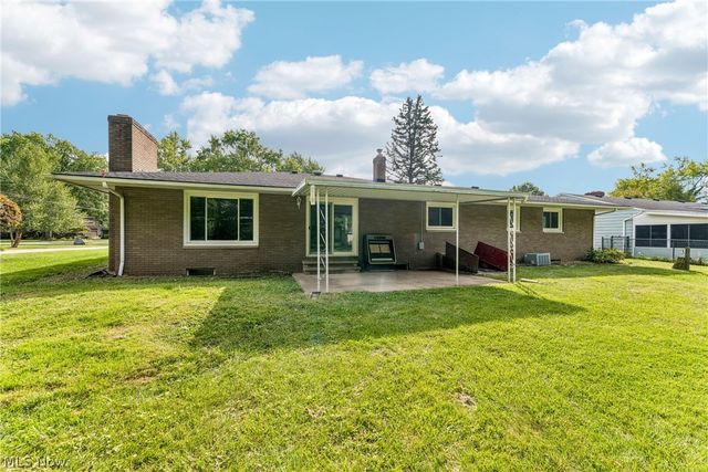 460 Long Street, Amherst, OH 44001
