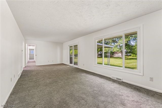 460 Long Street, Amherst, OH 44001
