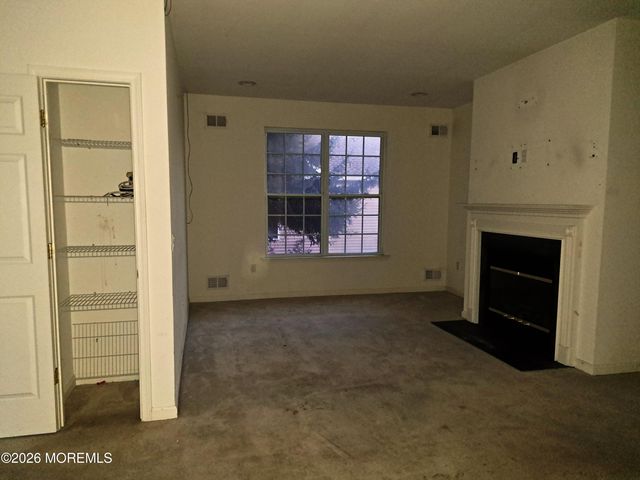35 Fennel Court, Manchester, NJ 08759