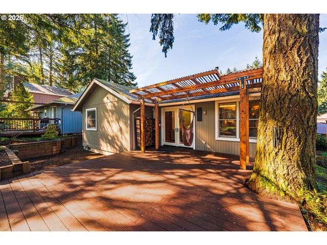 3010 Hendricks Hill Dr, Eugene, OR 97403