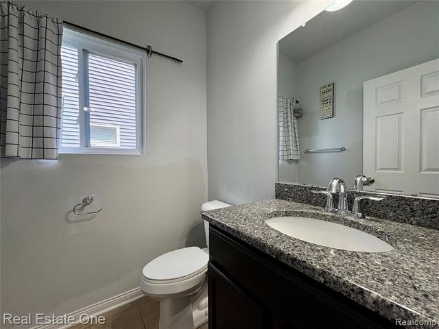 329 Beaver Run, Holly, MI 48442