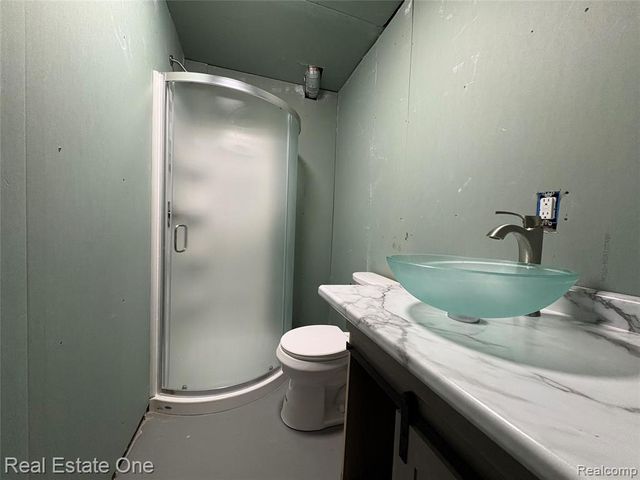 329 Beaver Run, Holly, MI 48442