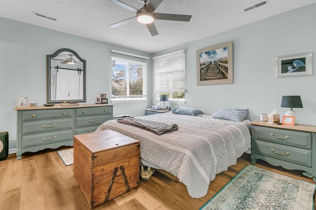 1415 Oaklanding Road, Mount Pleasant, SC 29464