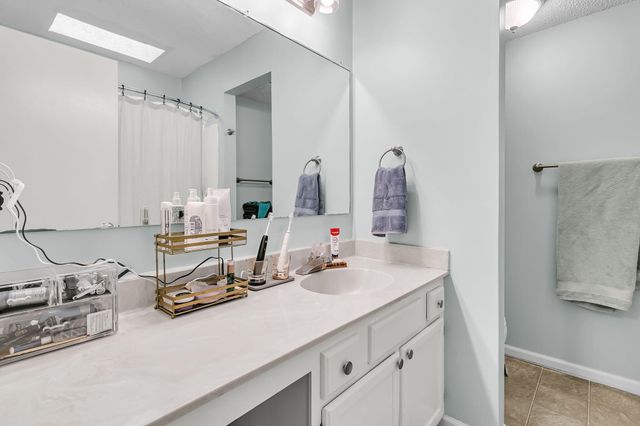 1415 Oaklanding Road, Mount Pleasant, SC 29464