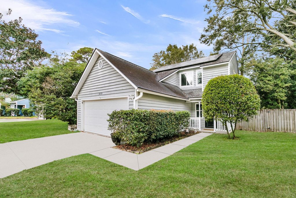 1415 Oaklanding Road, Mount Pleasant, SC 29464