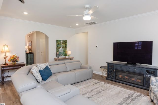 4239 Winding Ridge Lane, Boiling Springs, SC 29316