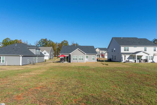 4239 Winding Ridge Lane, Boiling Springs, SC 29316