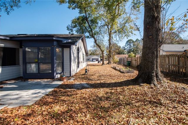 100 Pinedale Drive, St Marys, GA 31558