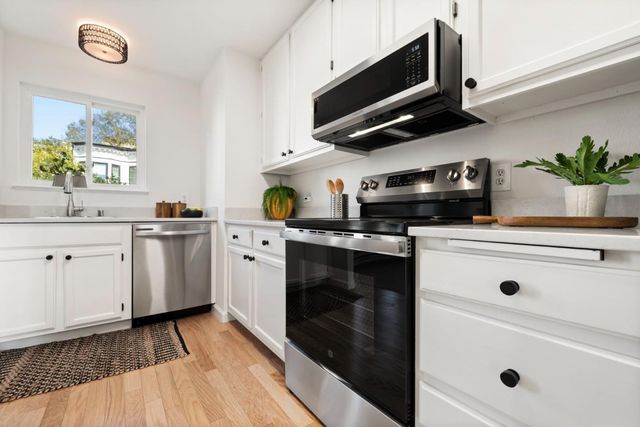 1218 Rhode Island Street 7, San Francisco, CA 94107