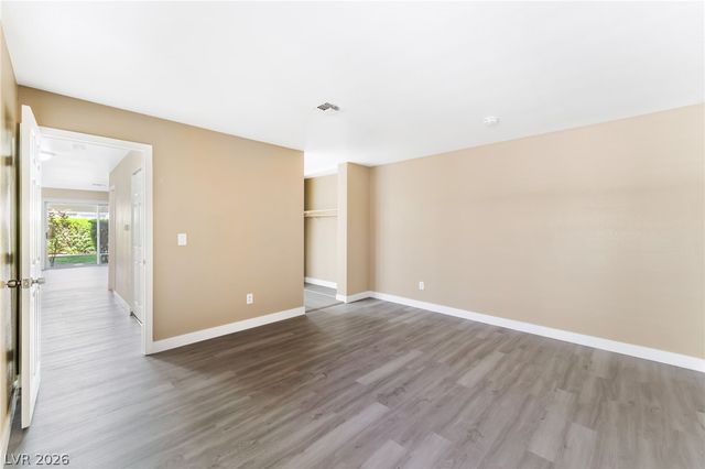 6250 West Flamingo Road 143, Las Vegas, NV 89103