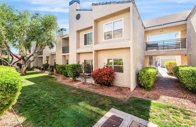 6250 West Flamingo Road 143, Las Vegas, NV 89103