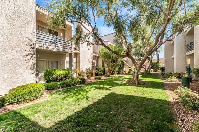6250 West Flamingo Road 143, Las Vegas, NV 89103
