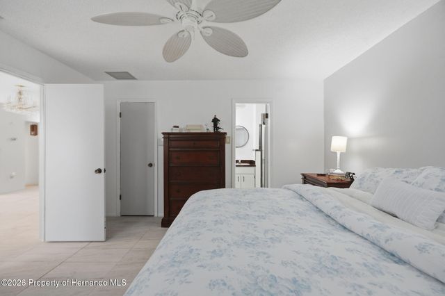 5431 Alderwood Street, Spring Hill, FL 34606