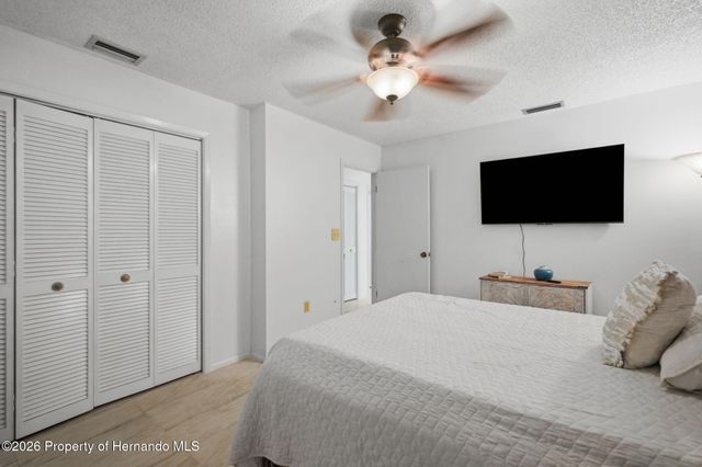5431 Alderwood Street, Spring Hill, FL 34606