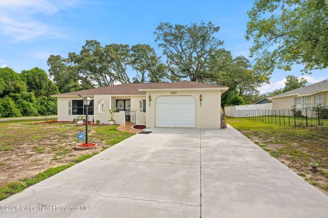 5431 Alderwood Street, Spring Hill, FL 34606