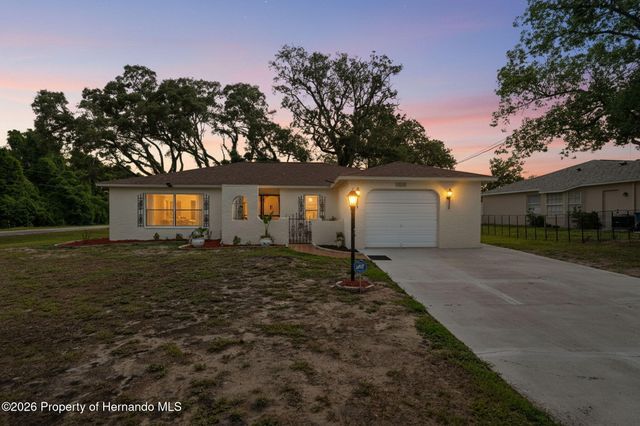 5431 Alderwood Street, Spring Hill, FL 34606