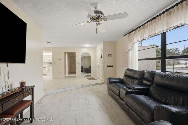 5431 Alderwood Street, Spring Hill, FL 34606