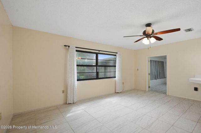 5431 Alderwood Street, Spring Hill, FL 34606