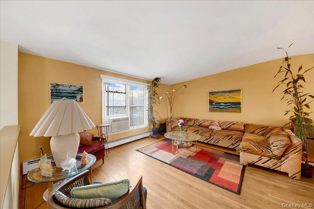 126 Patmore Avenue, Yonkers, NY 10710