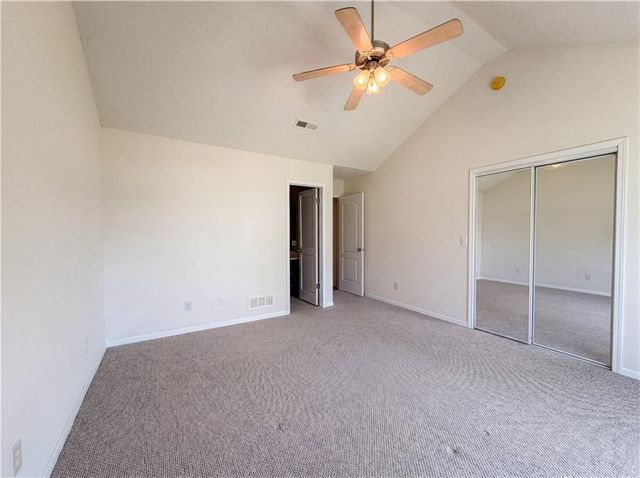 10559 E 46th Terrace, Kansas City, MO 64133