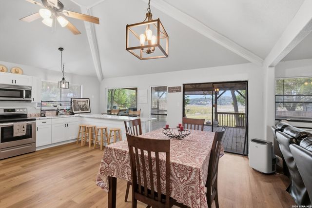 772 NW Pebble Beach Dr, Lakehills, TX 78063