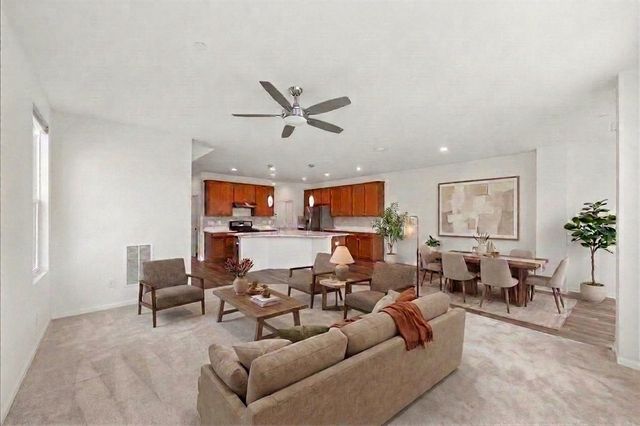 162 Waverly Court, Bloomingdale, IL 60108