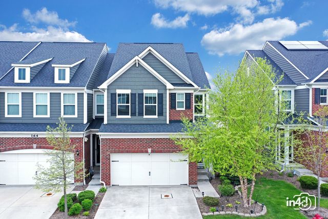 162 Waverly Court, Bloomingdale, IL 60108