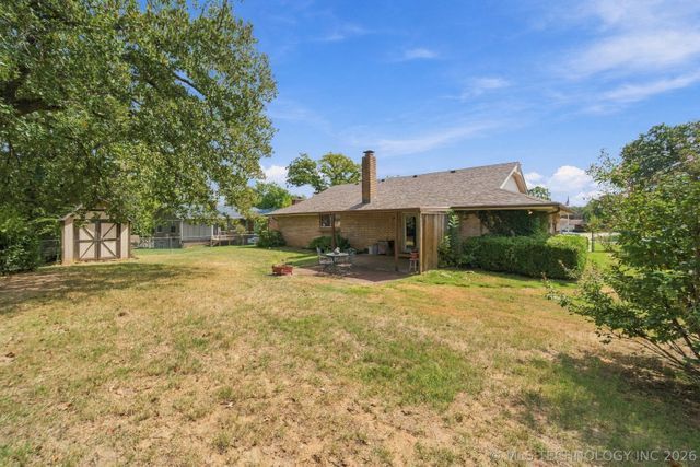 1011 E Teresa Avenue, Sapulpa, OK 74066