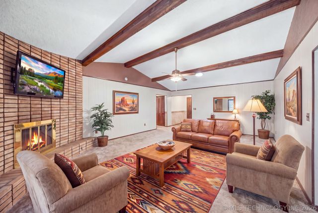 1011 E Teresa Avenue, Sapulpa, OK 74066