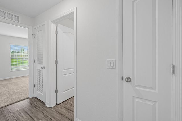 9350 104th Court, Vero Beach, FL 32967