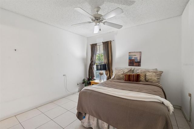 2504 NEW HAVEN CIRCLE, Sun City Center, FL 33573