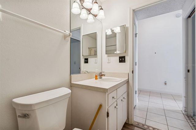 2504 NEW HAVEN CIRCLE, Sun City Center, FL 33573