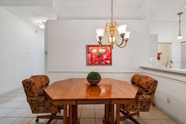 2504 NEW HAVEN CIRCLE, Sun City Center, FL 33573