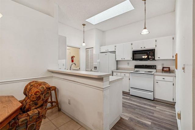 2504 NEW HAVEN CIRCLE, Sun City Center, FL 33573