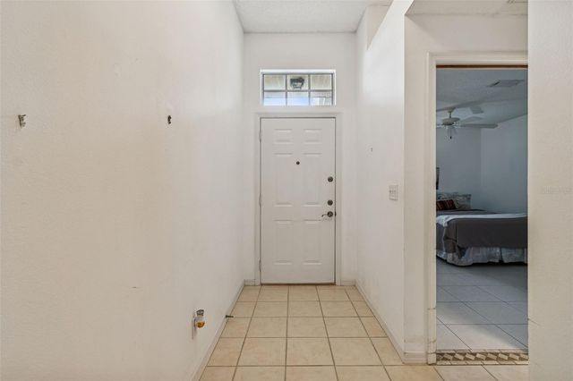 2504 NEW HAVEN CIRCLE, Sun City Center, FL 33573