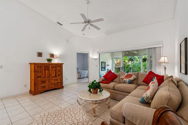 2504 NEW HAVEN CIRCLE, Sun City Center, FL 33573