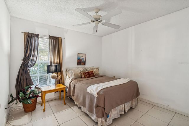 2504 NEW HAVEN CIRCLE, Sun City Center, FL 33573