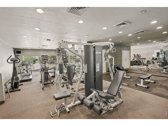 2421 Owens Ave 101, Fort Collins, CO 80528