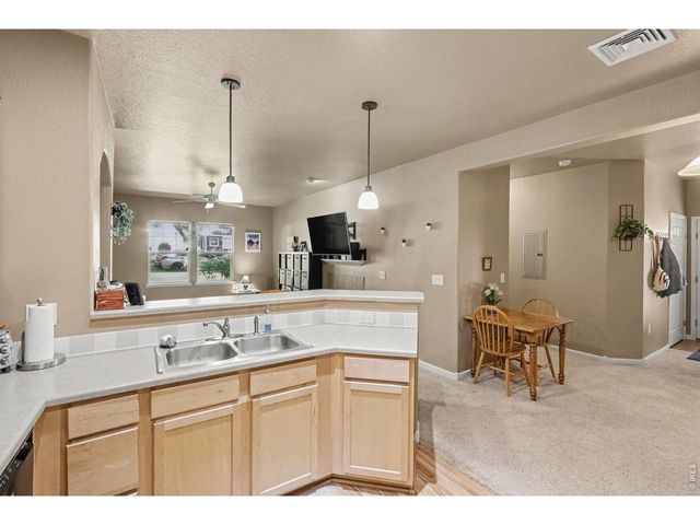 2421 Owens Ave 101, Fort Collins, CO 80528