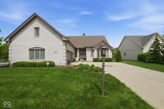 7450 Easy Street, Fishers, IN 46038