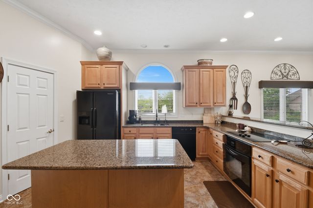 7450 Easy Street, Fishers, IN 46038