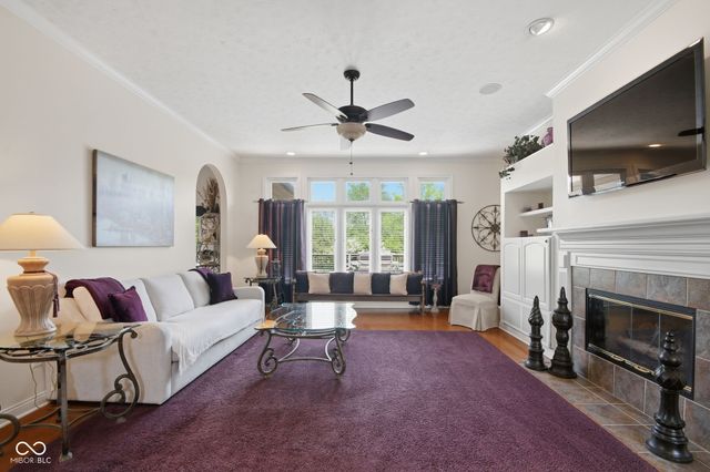 7450 Easy Street, Fishers, IN 46038