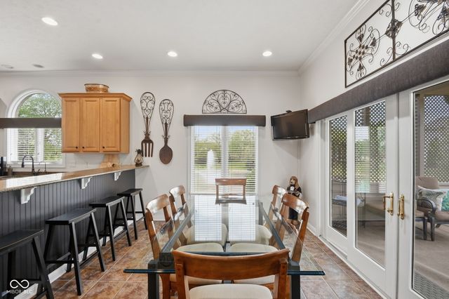 7450 Easy Street, Fishers, IN 46038