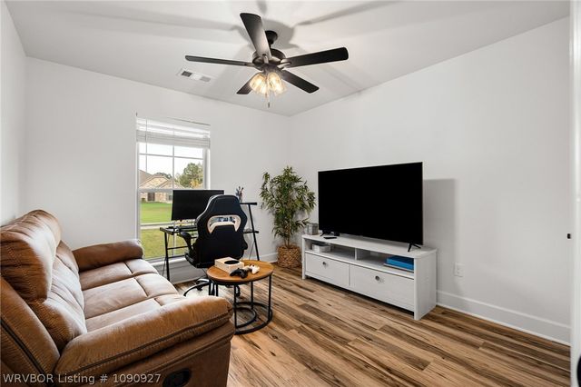 8316 Mclaren Drive, Fort Smith, AR 72916
