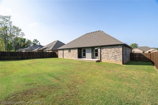 8316 Mclaren Drive, Fort Smith, AR 72916